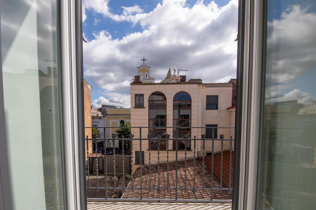 Palazzo Caracciolo Del Sole Bed & Breakfast Terzigno Exterior foto